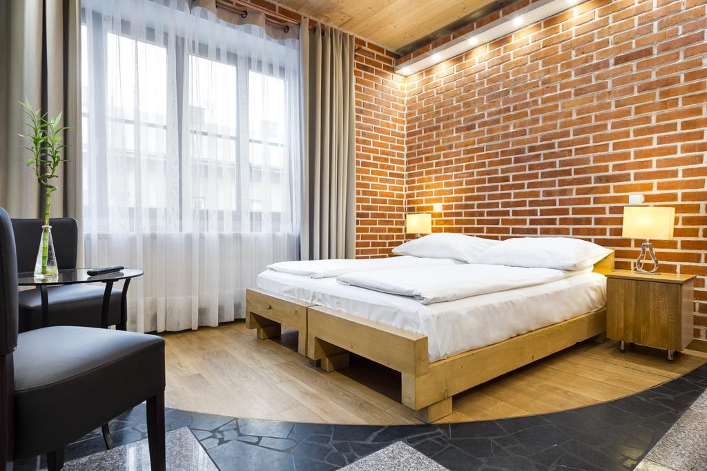 Krowoderska Apartments Krasków Eksteriør bilde